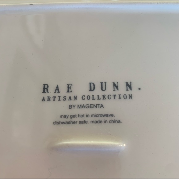 Rae Dunn Magenta Best Mother Ever Square Plate - Picture 4 of 6